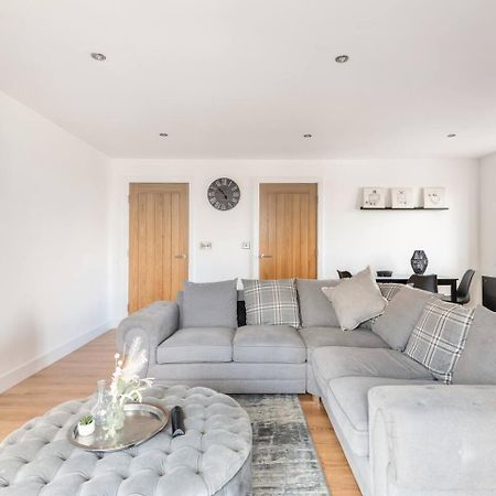 Ferienwohnung Luxurious 3-Bed Penthouse In Sheffield Handsworth Exterior foto