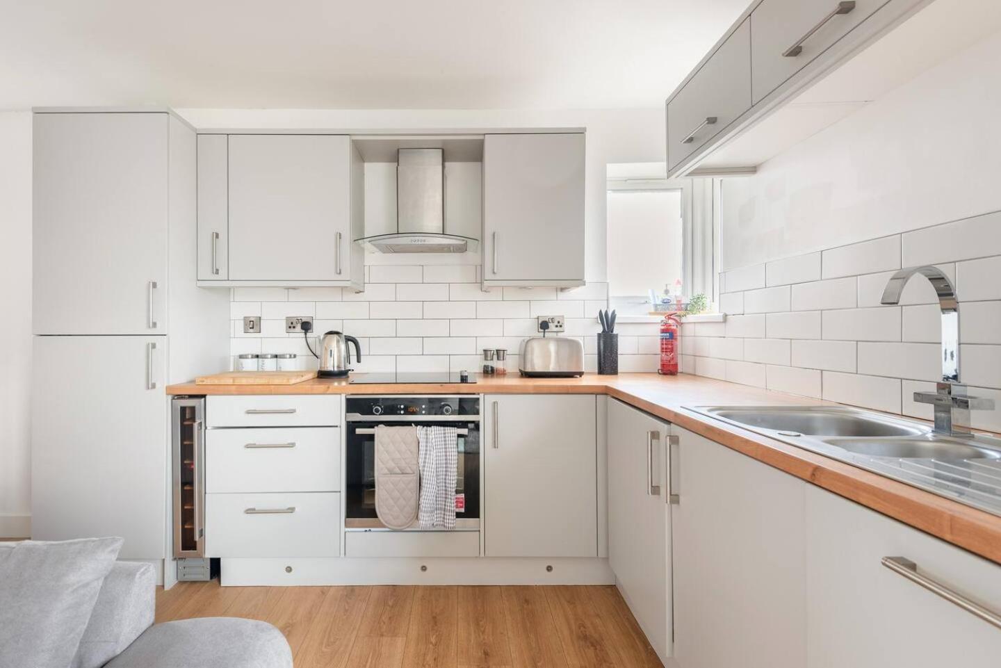 Ferienwohnung Luxurious 3-Bed Penthouse In Sheffield Handsworth Exterior foto