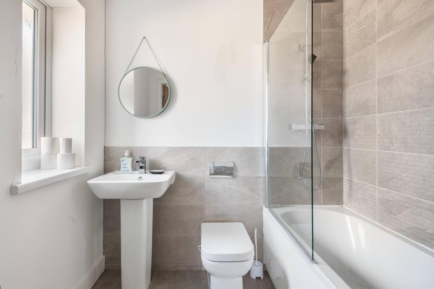 Ferienwohnung Luxurious 3-Bed Penthouse In Sheffield Handsworth Exterior foto